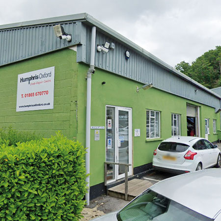 External view of Humphris Oxford Body Shop and Crash repair centre